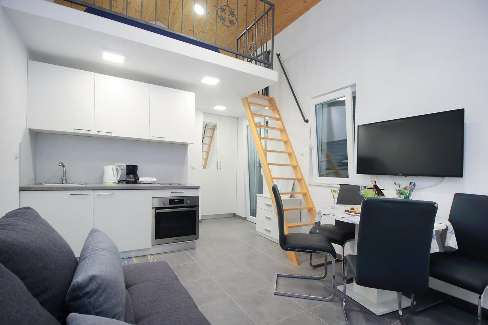 Riva Apartment Krapanj Exterior foto