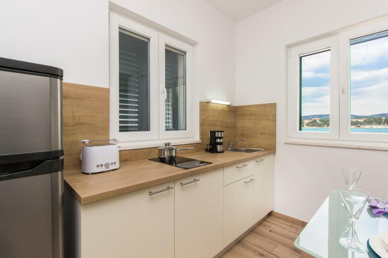 Riva Apartment Krapanj Exterior foto